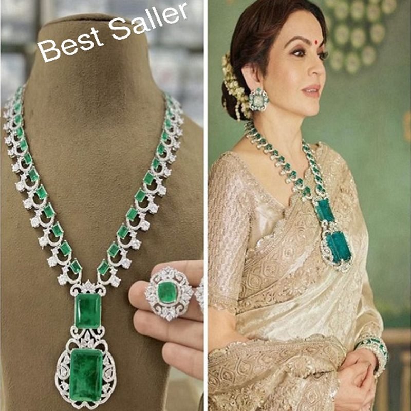 Traditional Green Stone Necklace