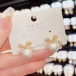 Bow Pearl Earrings