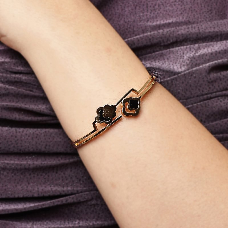 Black Clover Gold-Plated Bracelet with black enamel charm by Glamio Collection