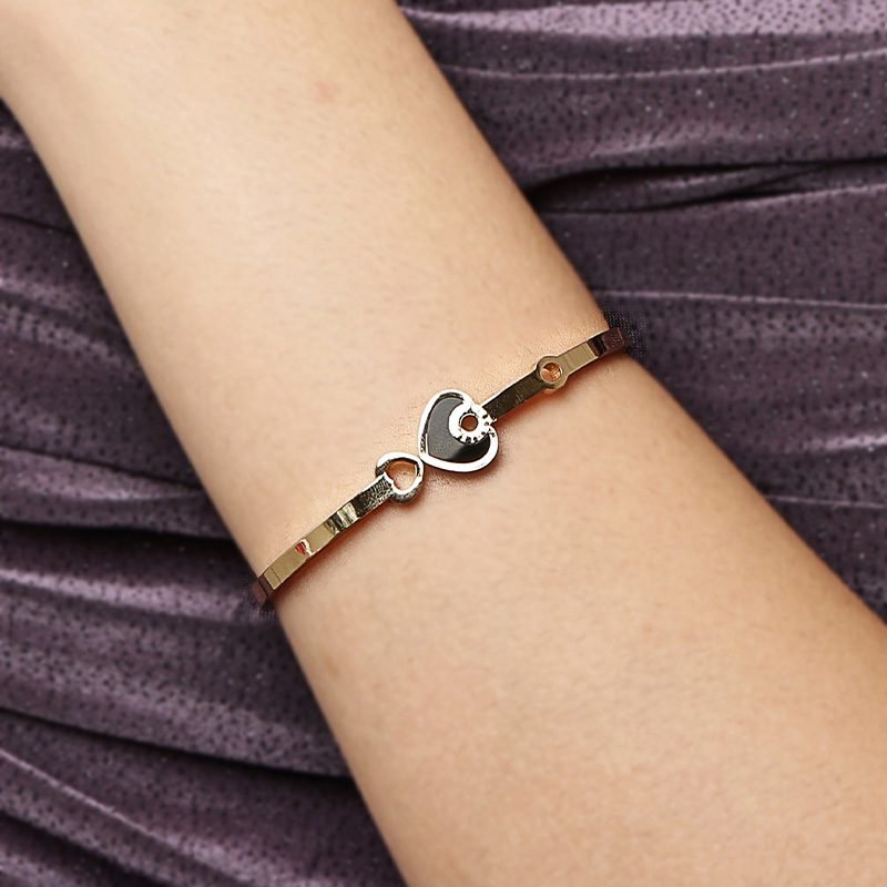 Black Heart Anti Tarnish Bracelet