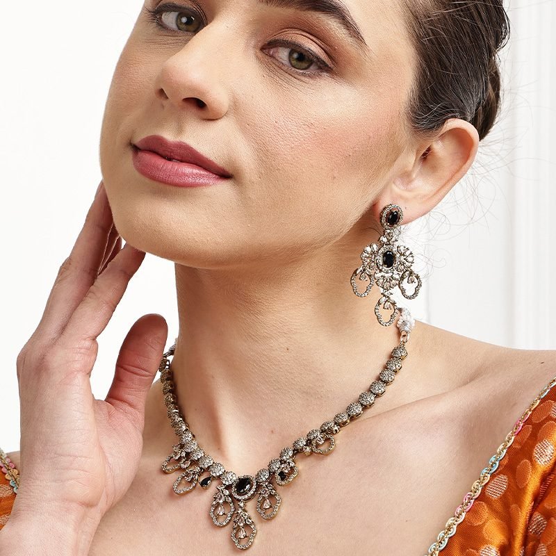 Buy Antique Gold Chandelier Jewelry Set with Black Onyx